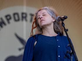 Neko Case with Destroyer