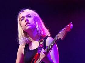 Snail Mail with Sharp Pins and Armlock